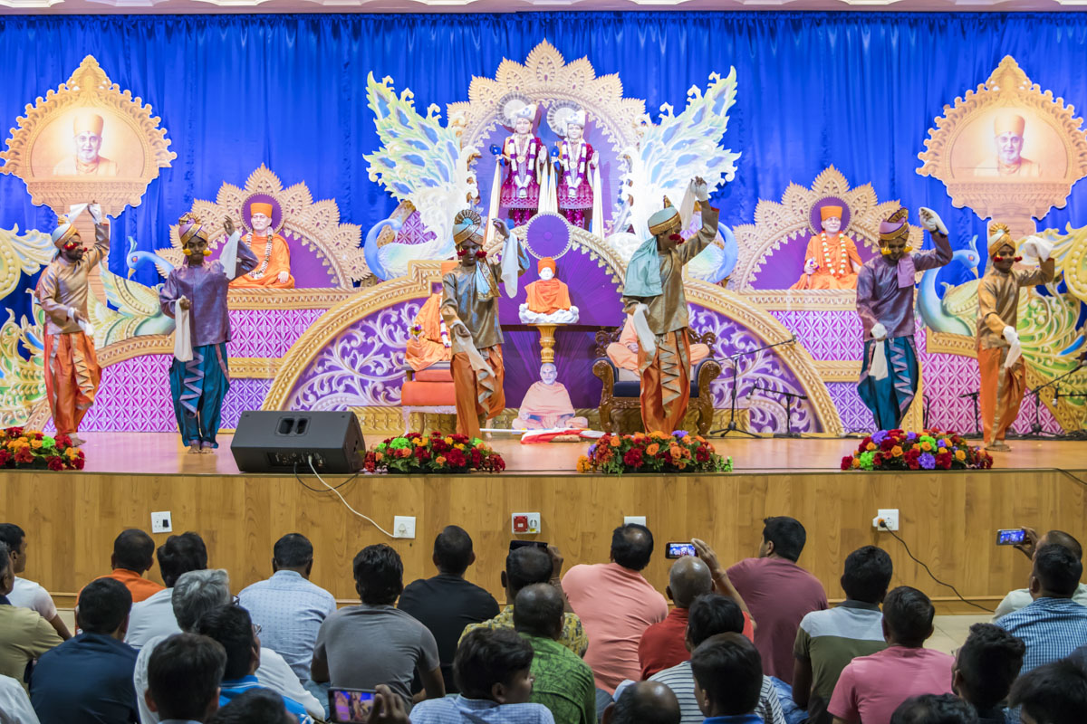 98th Birthday Celebration of Brahmaswarup Pramukh Swami Maharaj, Lenasia