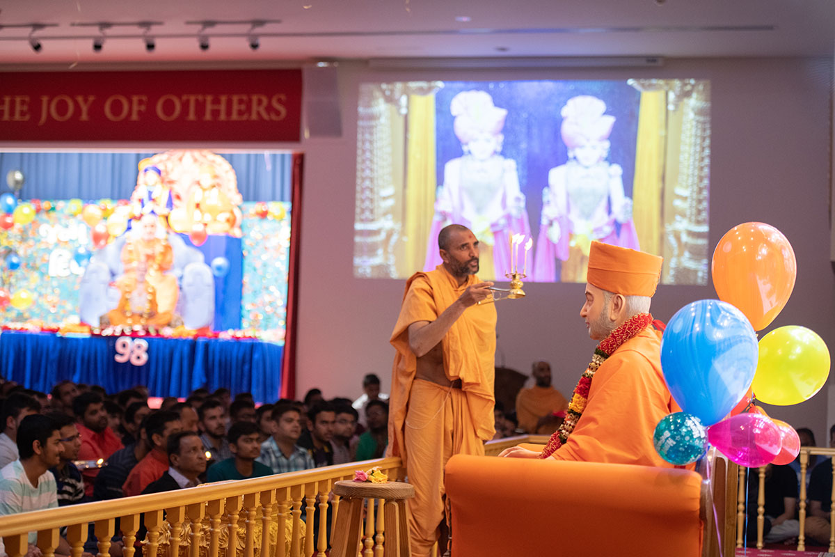 98th Birthday Celebration of Brahmaswarup Pramukh Swami Maharaj, Melbourne
