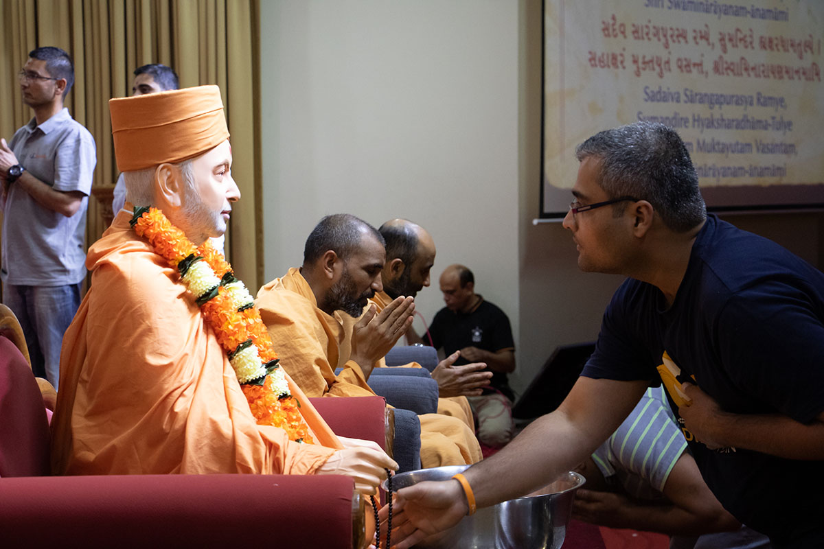 98th Birthday Celebration of Brahmaswarup Pramukh Swami Maharaj, Sydney