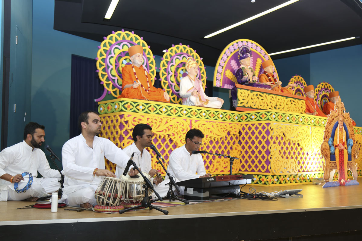 98th Birthday Celebration of Brahmaswarup Pramukh Swami Maharaj, Canberra