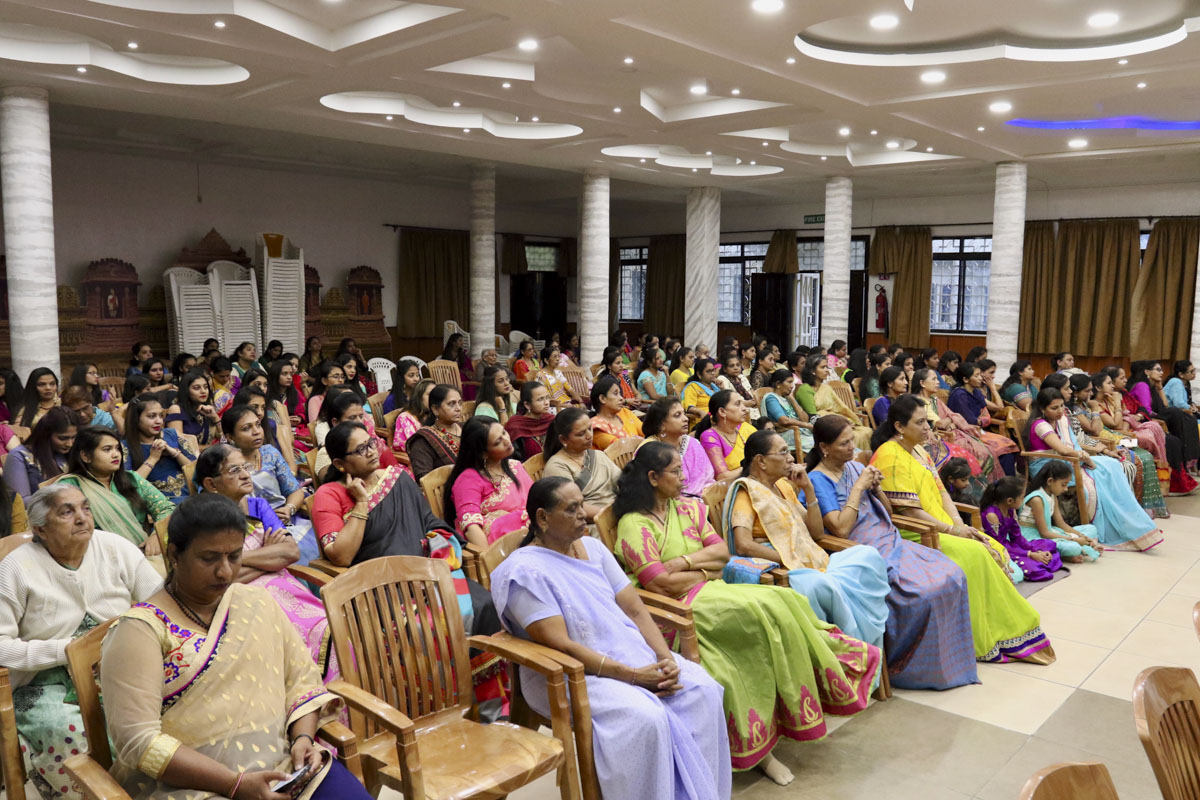98th Birthday Celebration of Brahmaswarup Pramukh Swami Maharaj, Nakuru