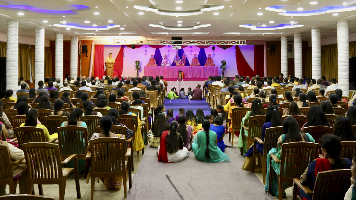 98th Birthday Celebration of Brahmaswarup Pramukh Swami Maharaj, Nakuru