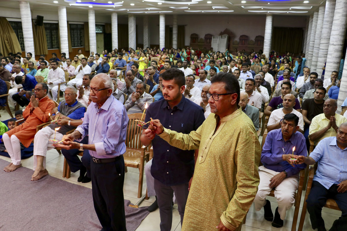 98th Birthday Celebration of Brahmaswarup Pramukh Swami Maharaj, Nakuru