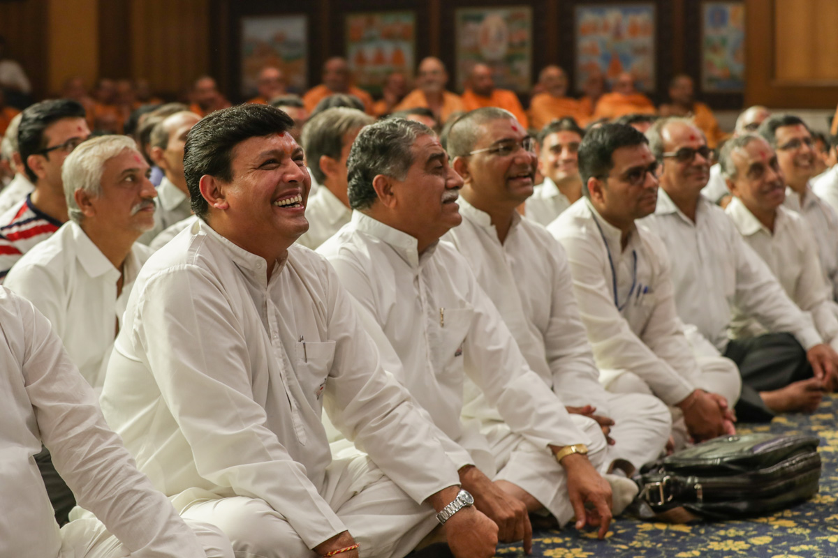Karyakars during the assembly