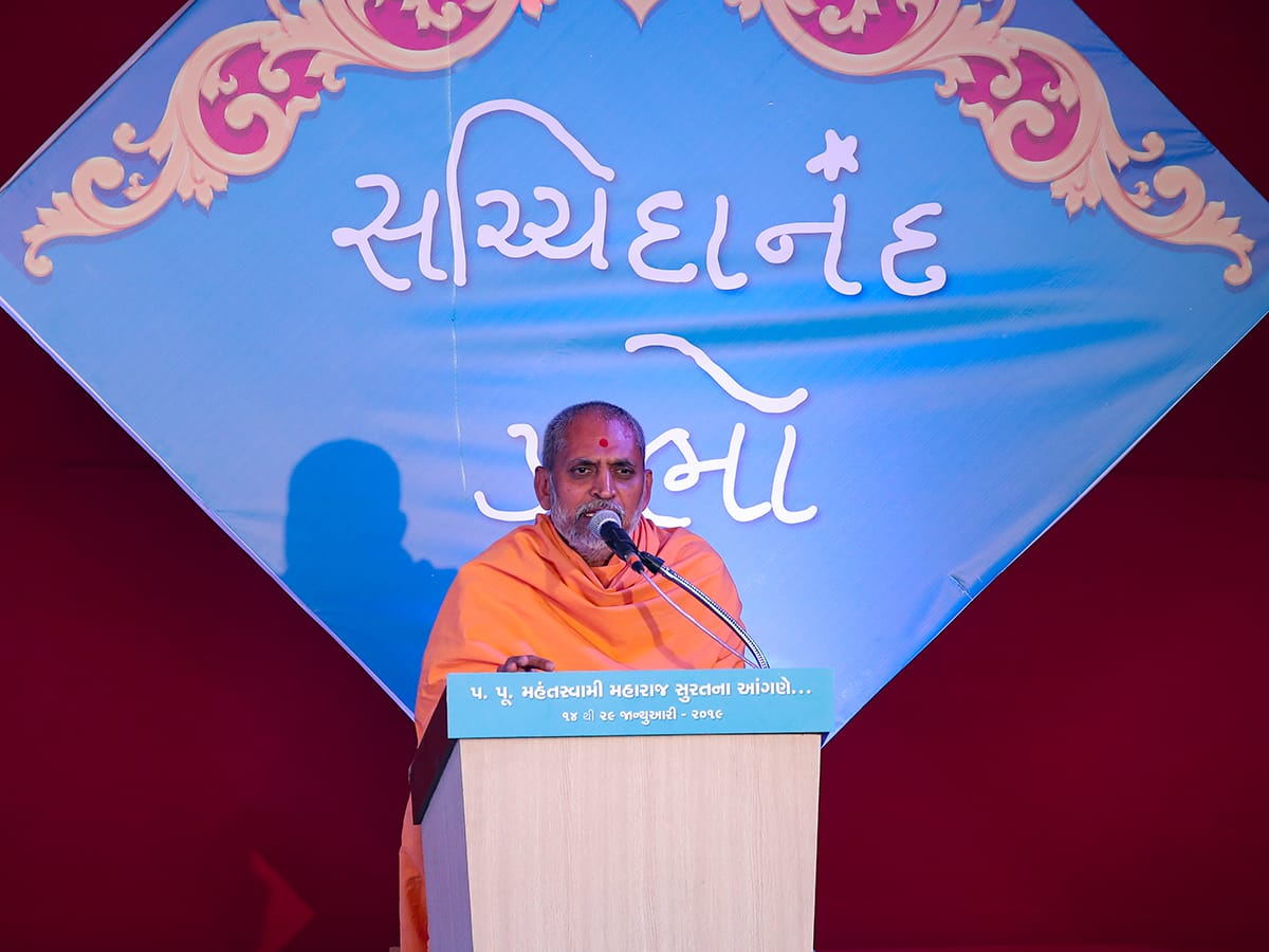 Munivandan Swami addresses the assembly