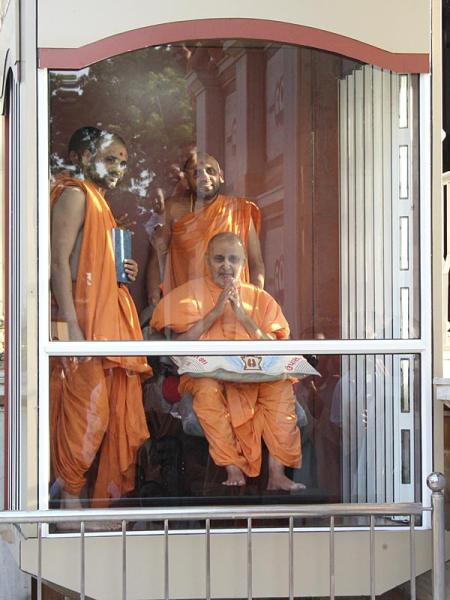   Swamishri in a divine mood