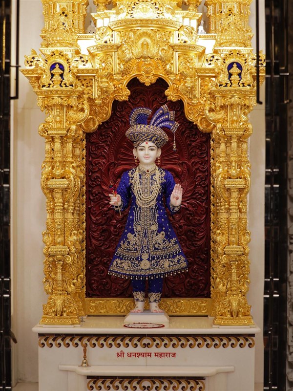Shri Ghanshyam Maharaj, BAPS Shri Swaminarayan Mandir, Pune