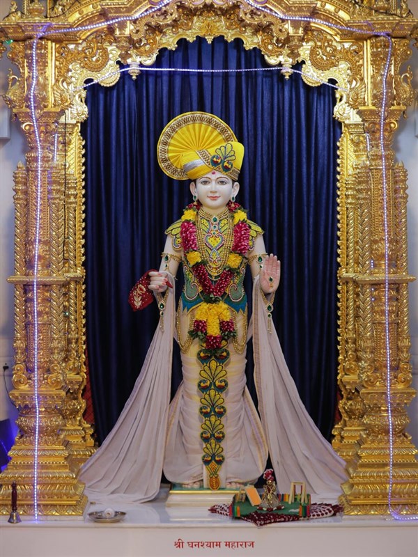 Shri Ghanshyam Maharaj, BAPS Shri Swaminarayan Mandir, Silvassa