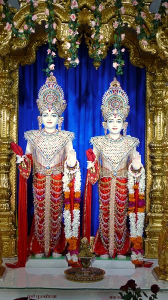  Shri Akshar-Purushottam Maharaj