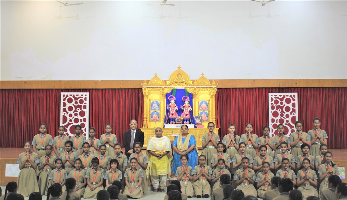Students were felicitated for achieving high ranks in Adhiveshan in a special assembly