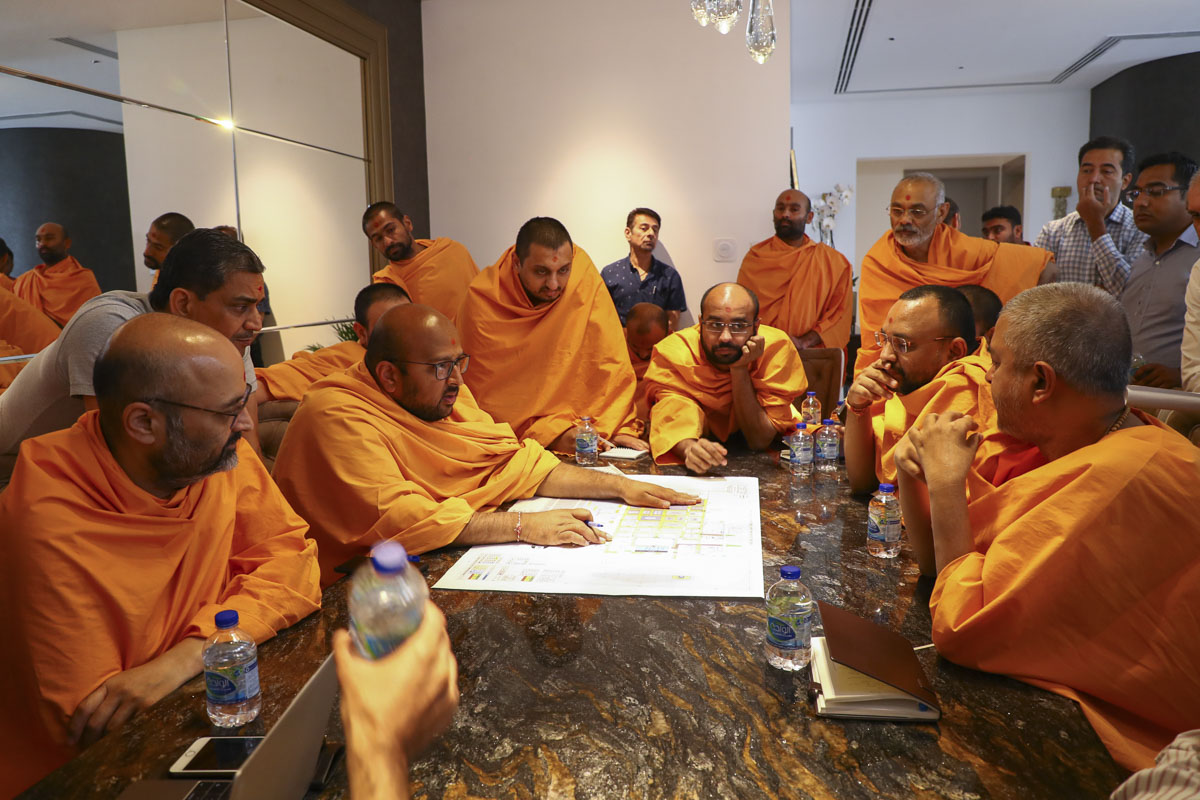 Sadhus engaged in planning for Shilanyas Ceremony