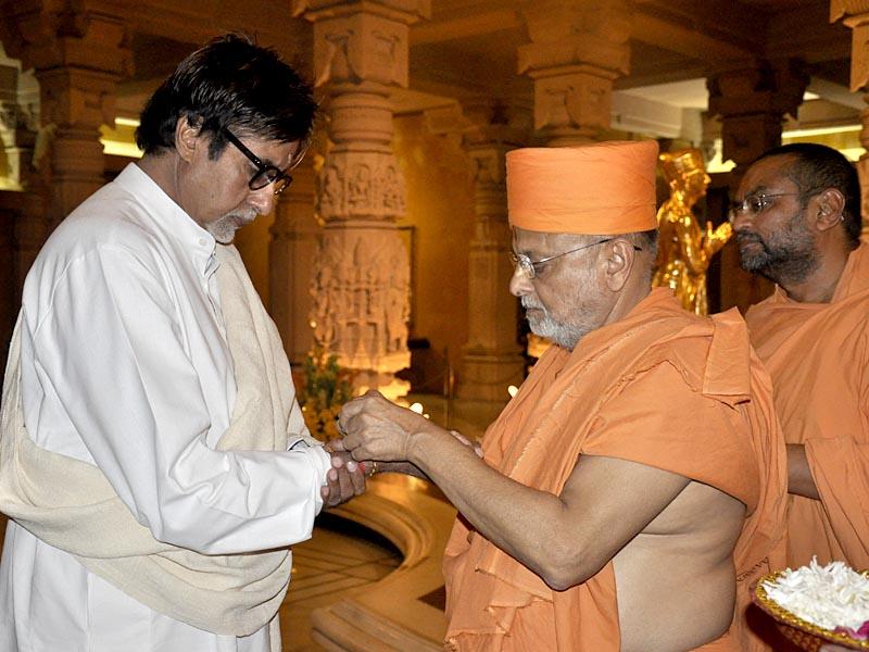 Shri Amitabh Bachchan Visits Watershow photo