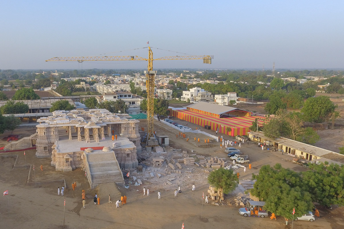 New BAPS Shri Swaminarayan Mandir, Nadiad, under construction