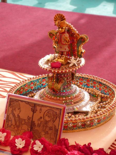  Swamishri and Shri Harikrishna Maharaj