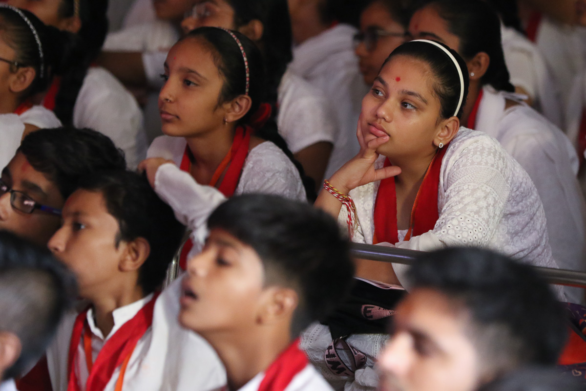 Balikas during the shibir session