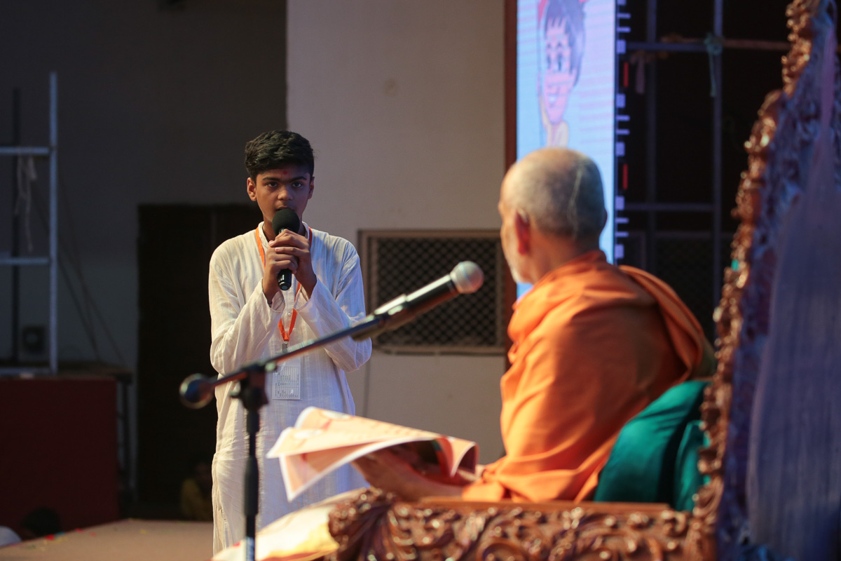Balaks answer Swamishri's questions
