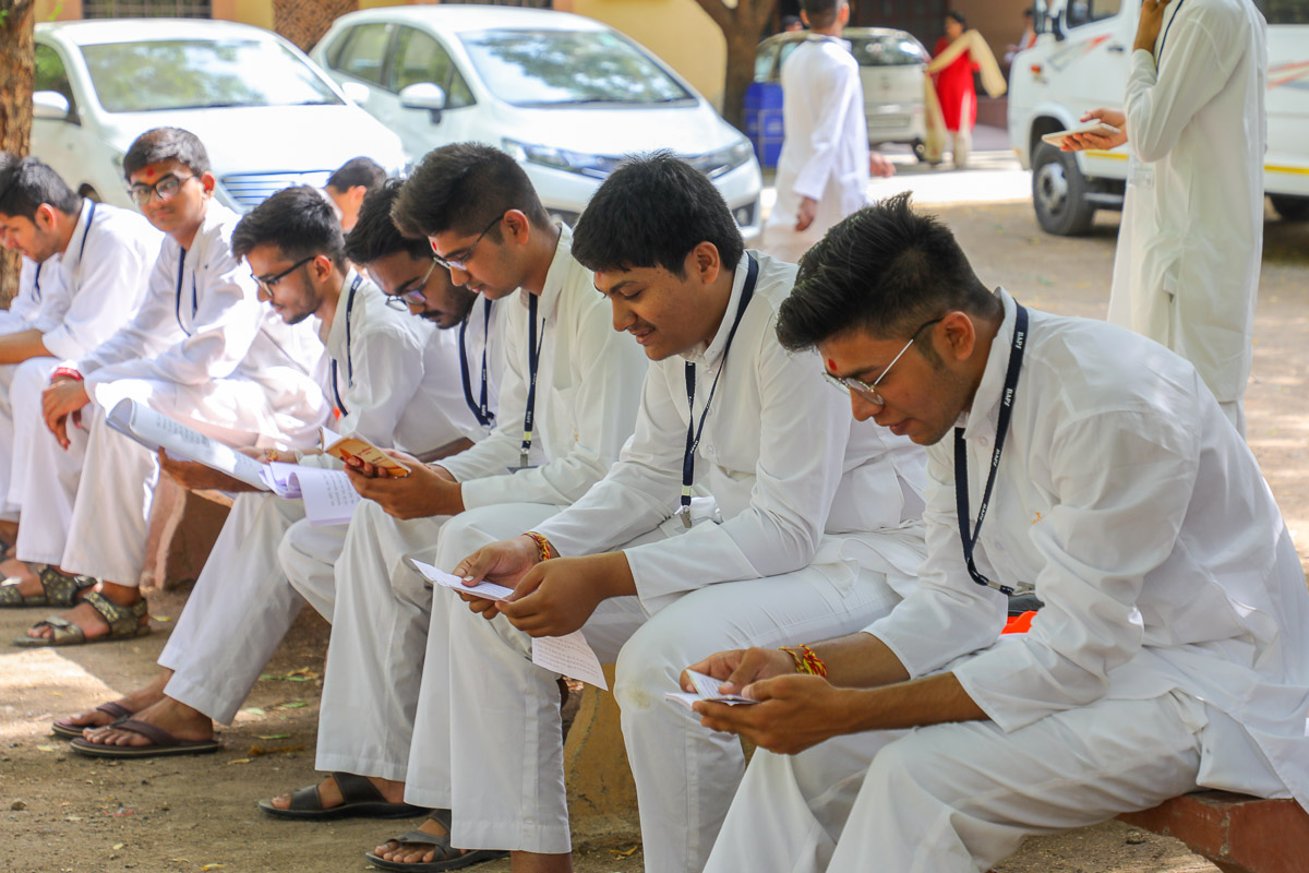 Youths prepare for the competitions