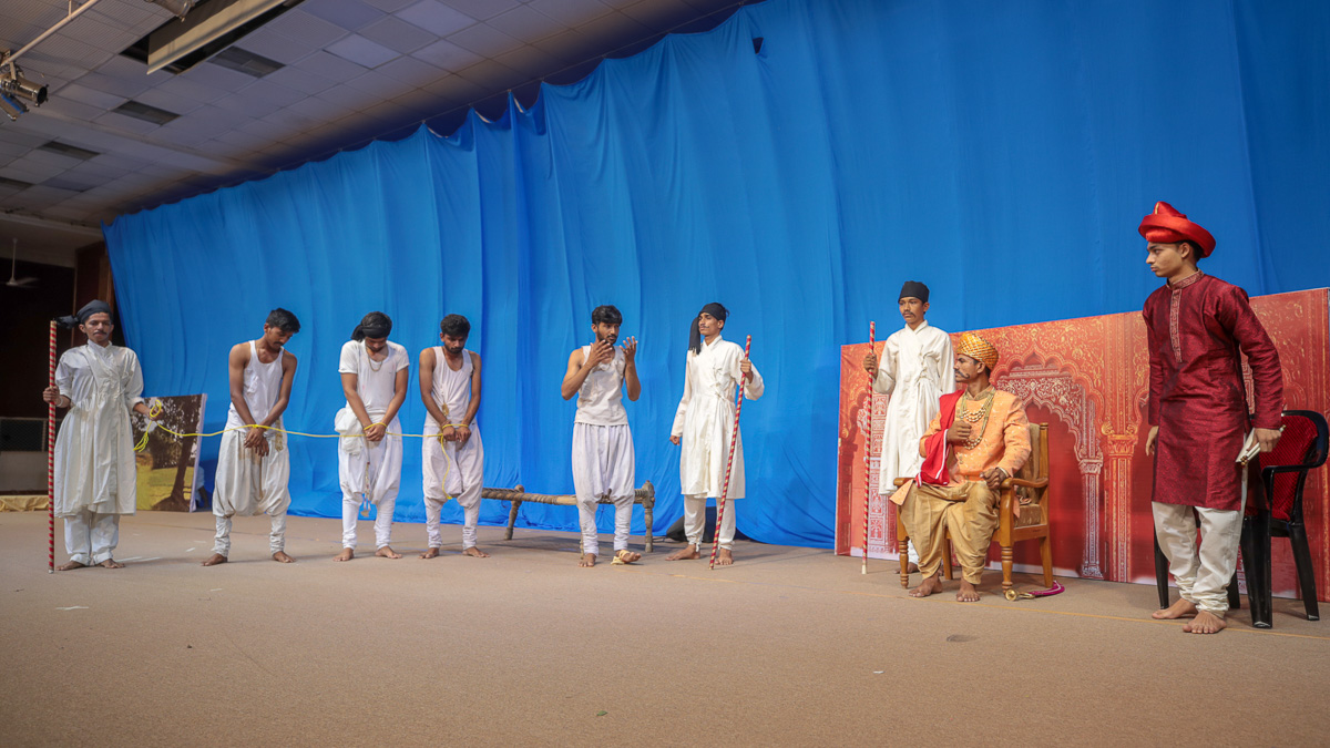 Yuvaks participate in the Drama competition
