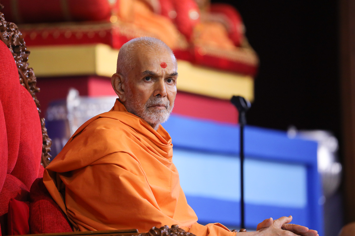 Swamishri during the assembly