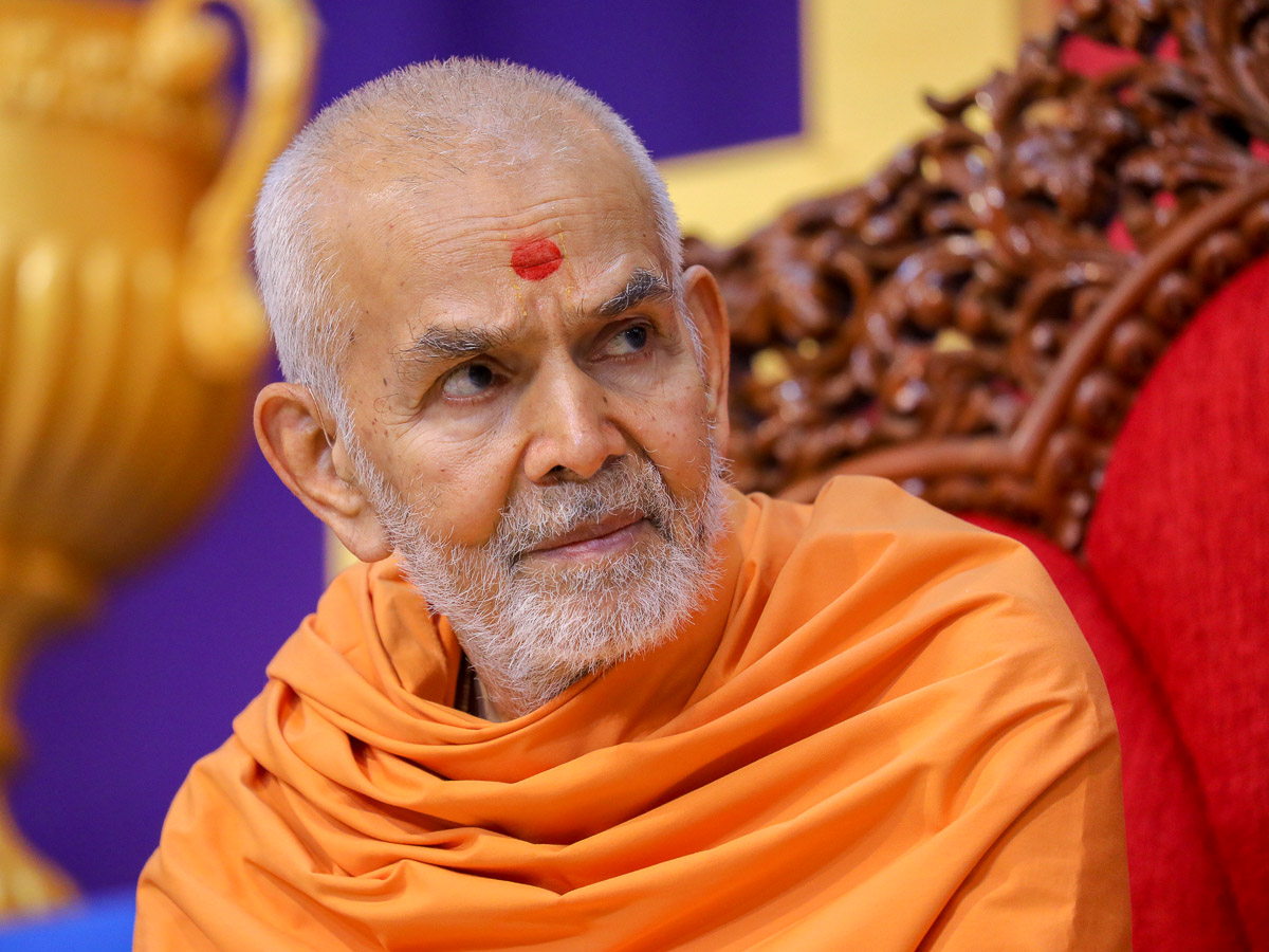 Swamishri during the assembly