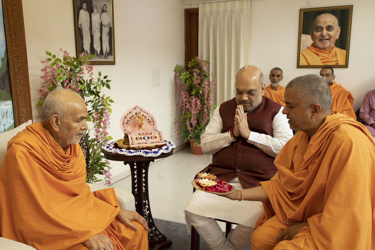 Amidst Shantipath Shri Amit Shah performs pujan