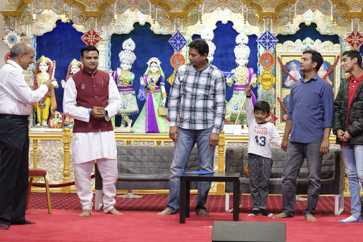 A skit presentation by devotees