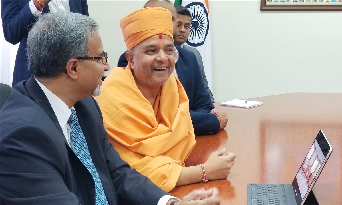 Pujya Brahmavihari Swami provided an overview of the upcoming BAPS Hindu Mandir in Abu Dhabi