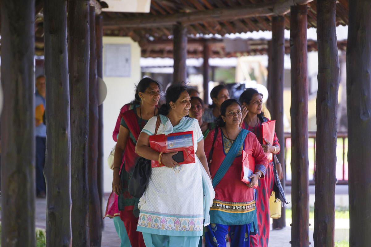 Karyakars in the shibir campus