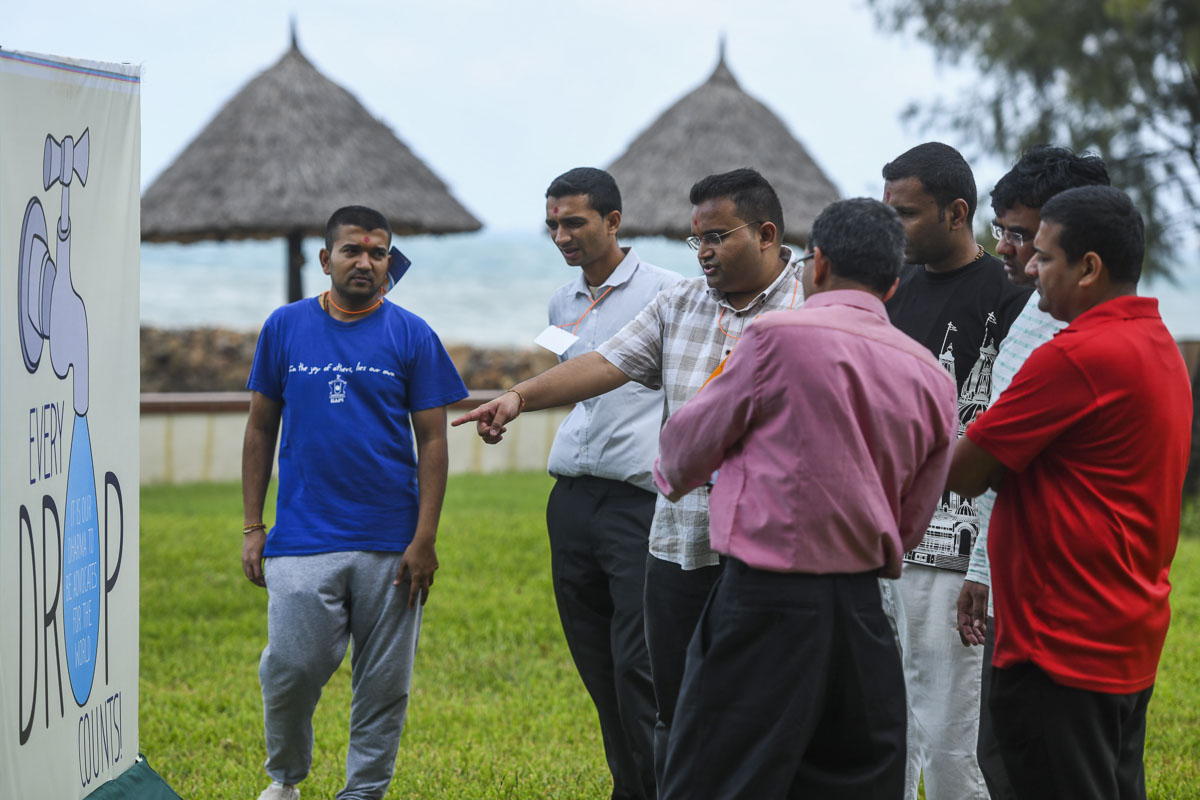 Karyakars in the shibir campus