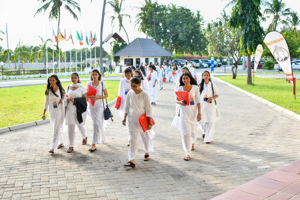 Kishoris in the shibir grounds