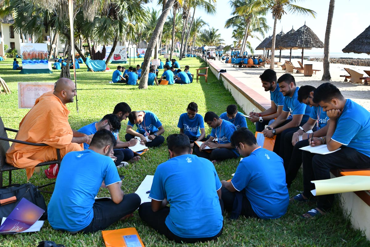 Kishores during the shibir