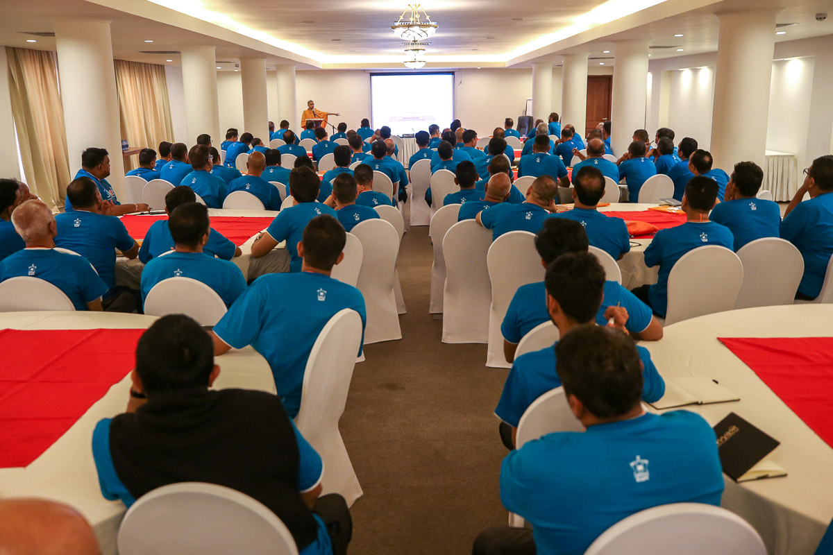 Karyakars during the shibir