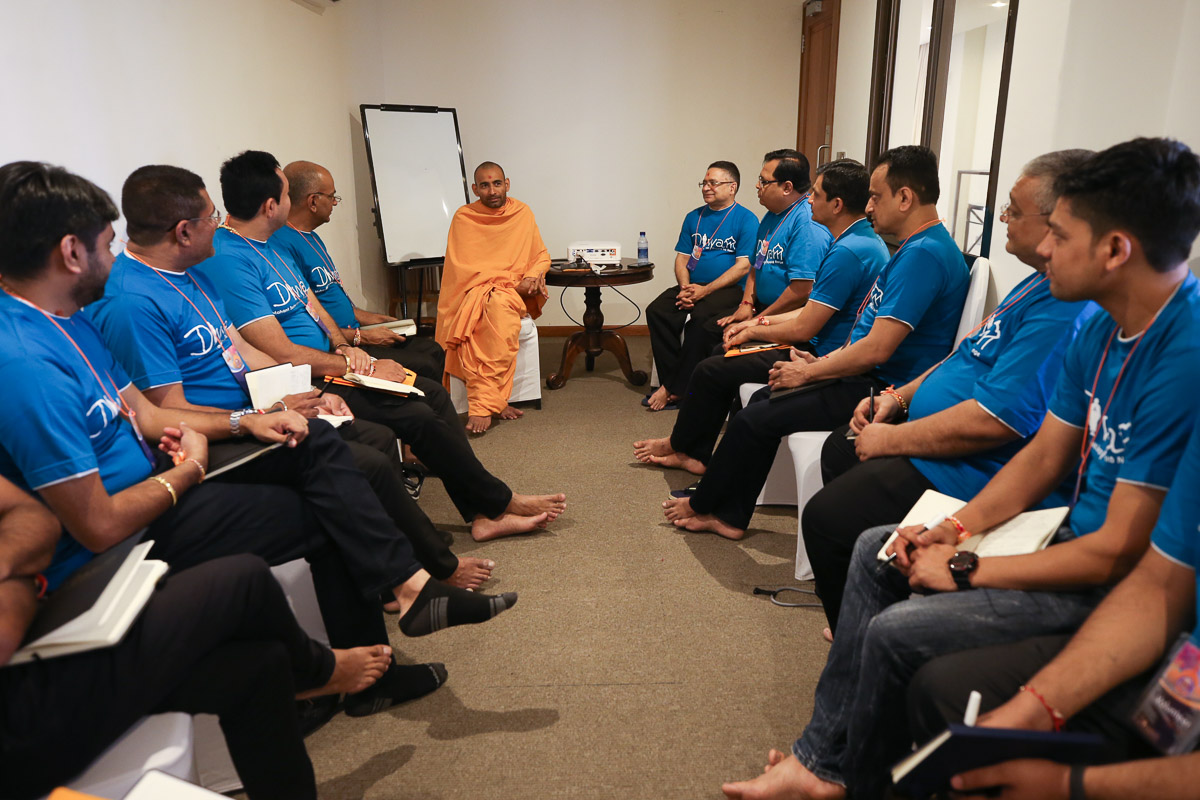 Karyakars during the shibir