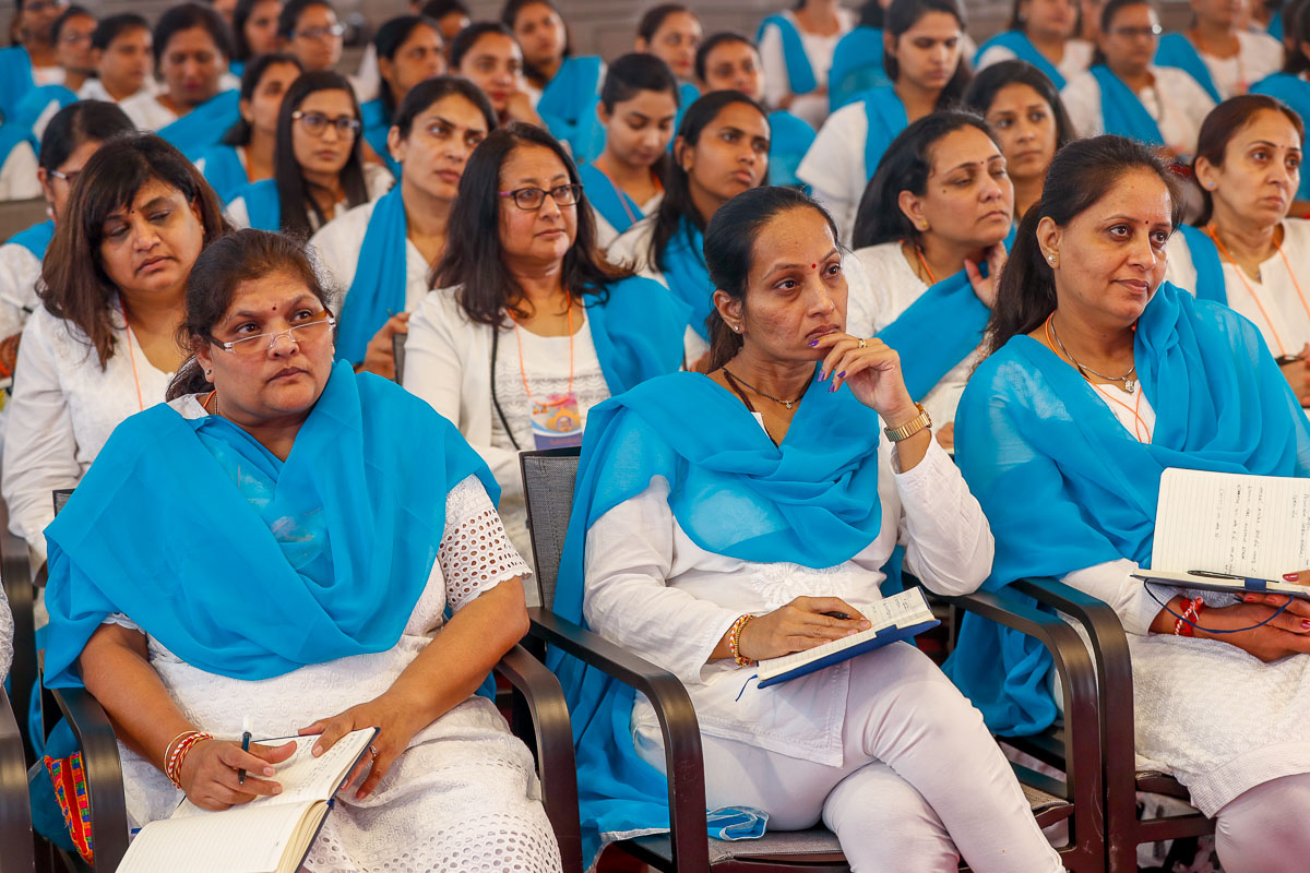 Karyakars during the shibir