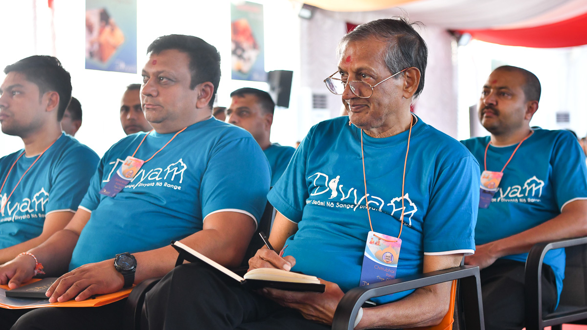 Karyakars during the shibir
