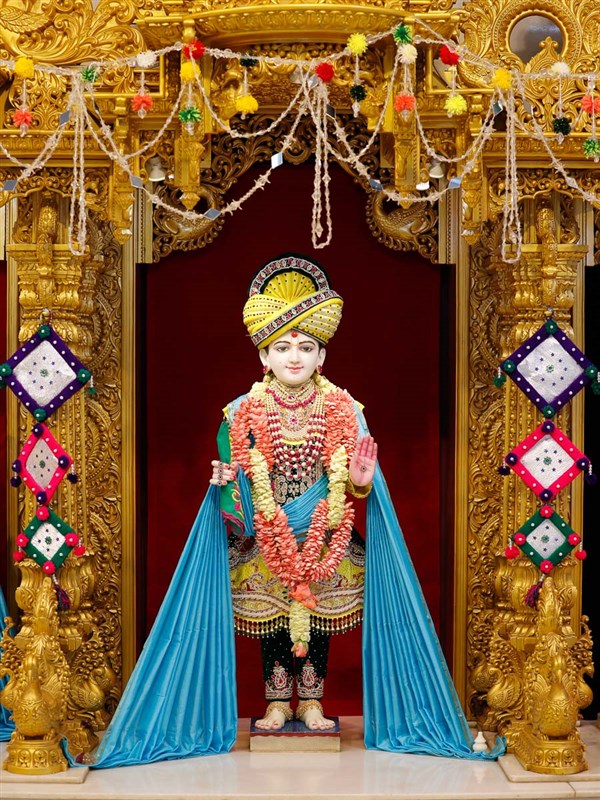 Shri Ghanshyam Maharaj, BAPS Shri Swaminarayan Mandir, Kampala