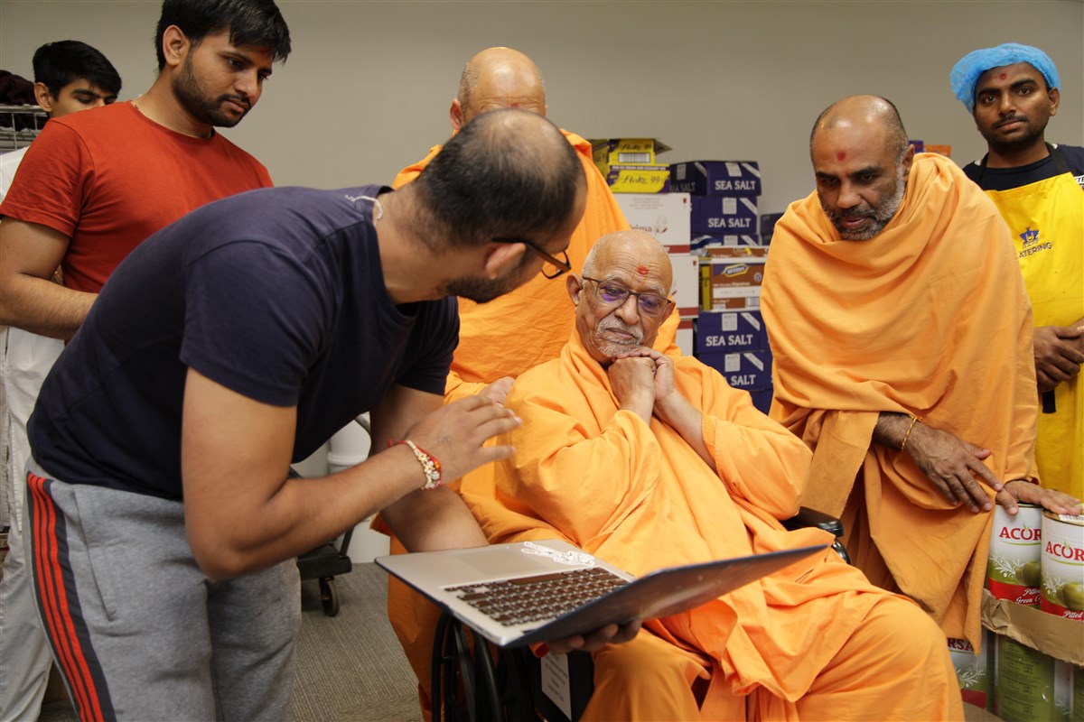 Sadguru Doctor Swami