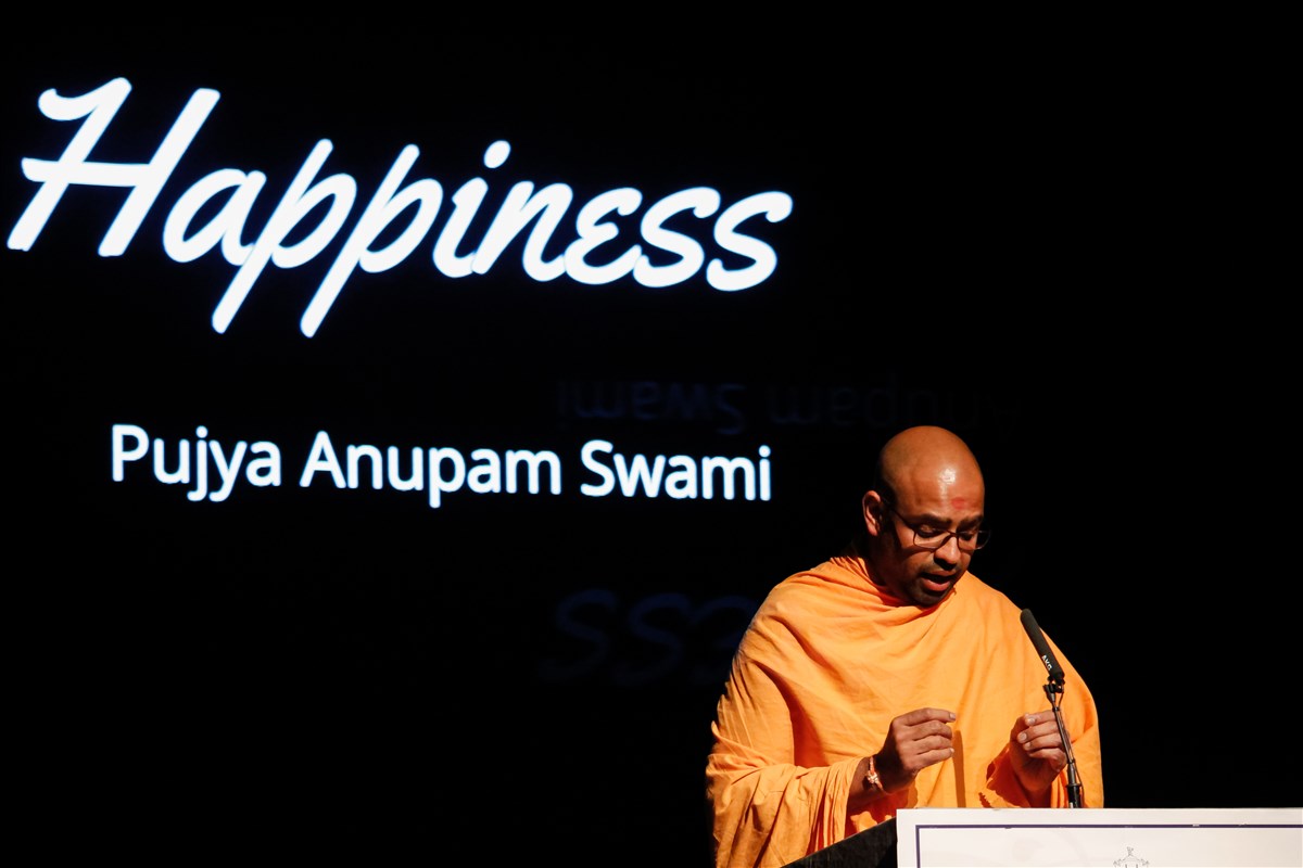 Anupam Swami addresses the delegates