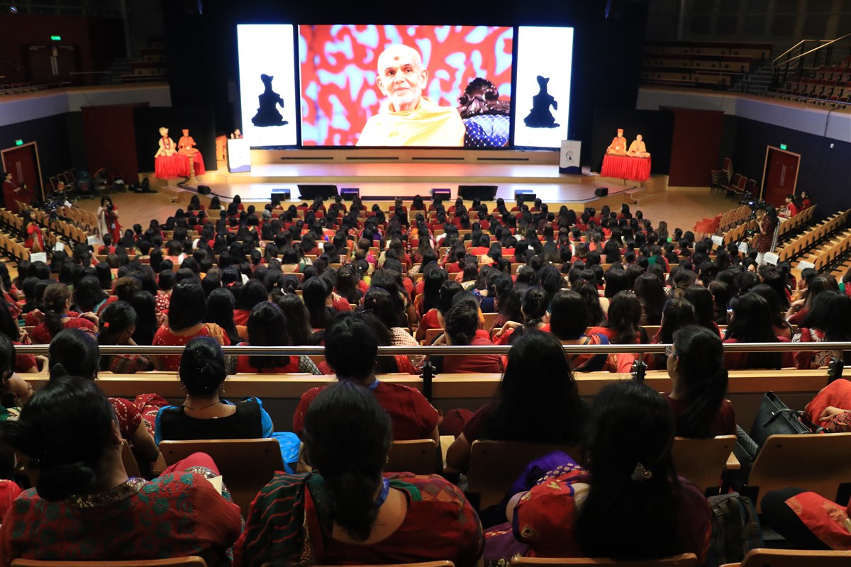 A special programme for the yuvati delegates elaborated upon female devotees during the time of Bhagwan Swaminarayan