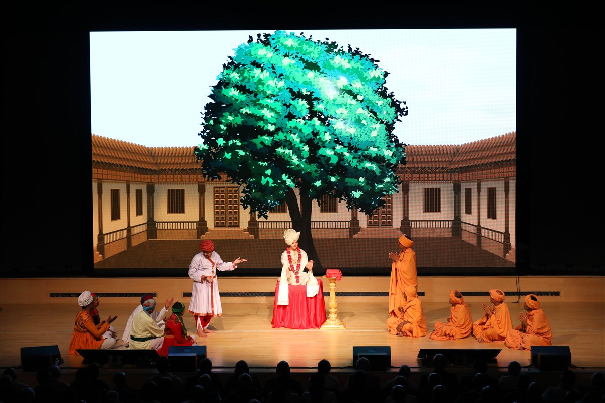 The opening drama recreates a scene from the Vachanamrut, reiterating its historical authenticity