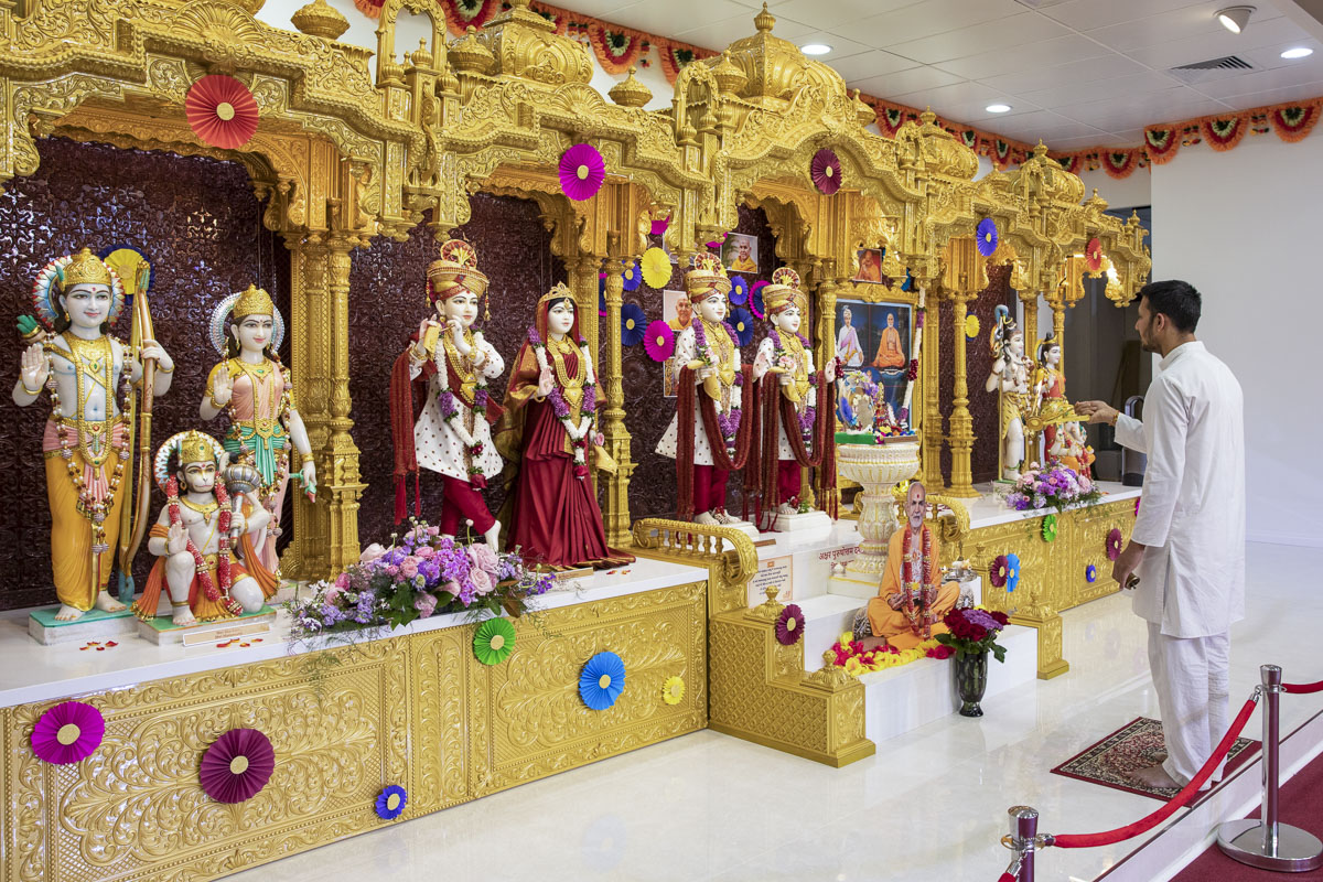 HH Mahant Swami Maharaj's 86th Birthday Celebration, Perth