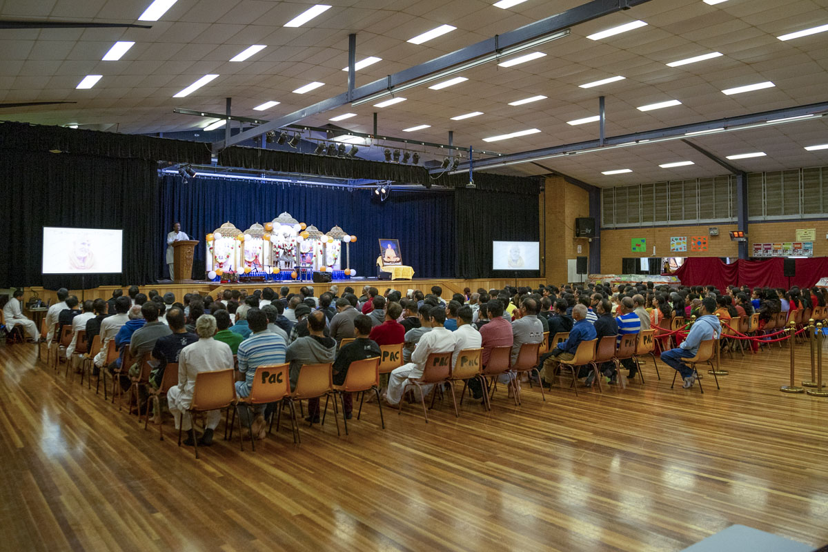 HH Mahant Swami Maharaj's 86th Birthday Celebration, Plumpton