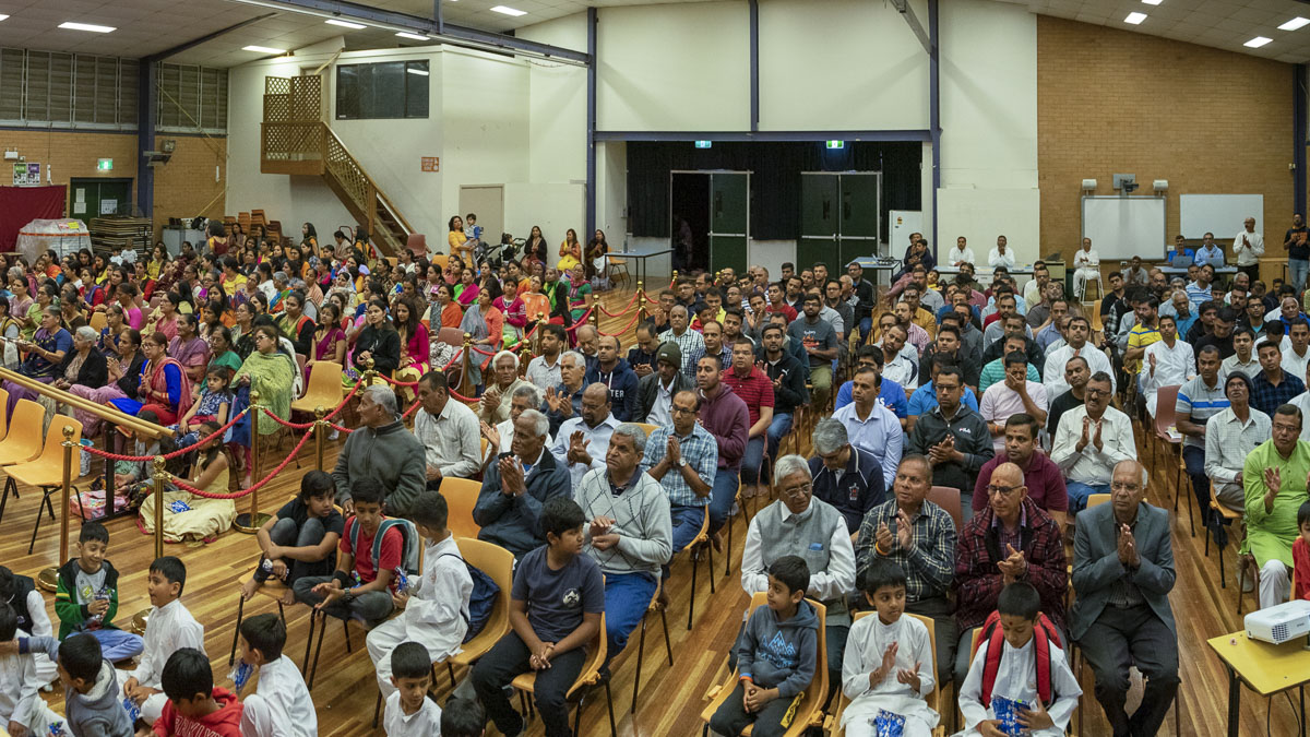 HH Mahant Swami Maharaj's 86th Birthday Celebration, Plumpton