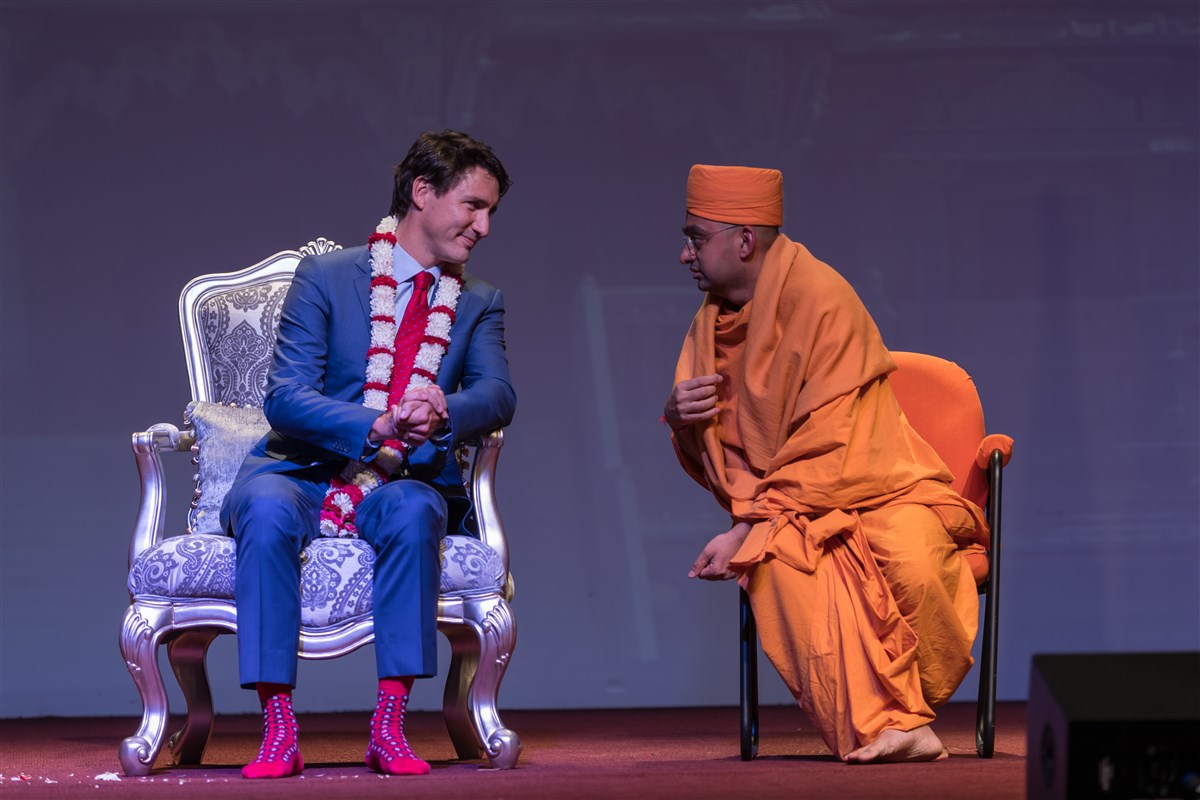 Canadian Prime Minister Justin Trudeau visits BAPS Shri Swaminarayan Mandir, Toronto