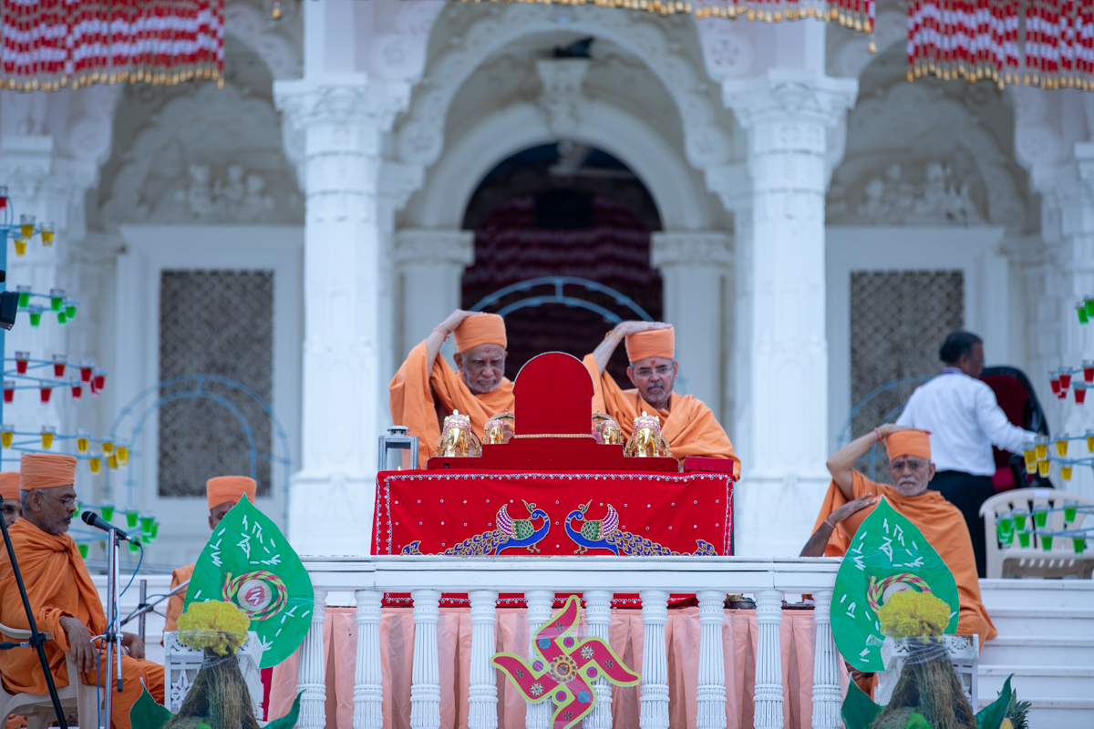 Mahapuja rituals being performed during Chopda Pujan