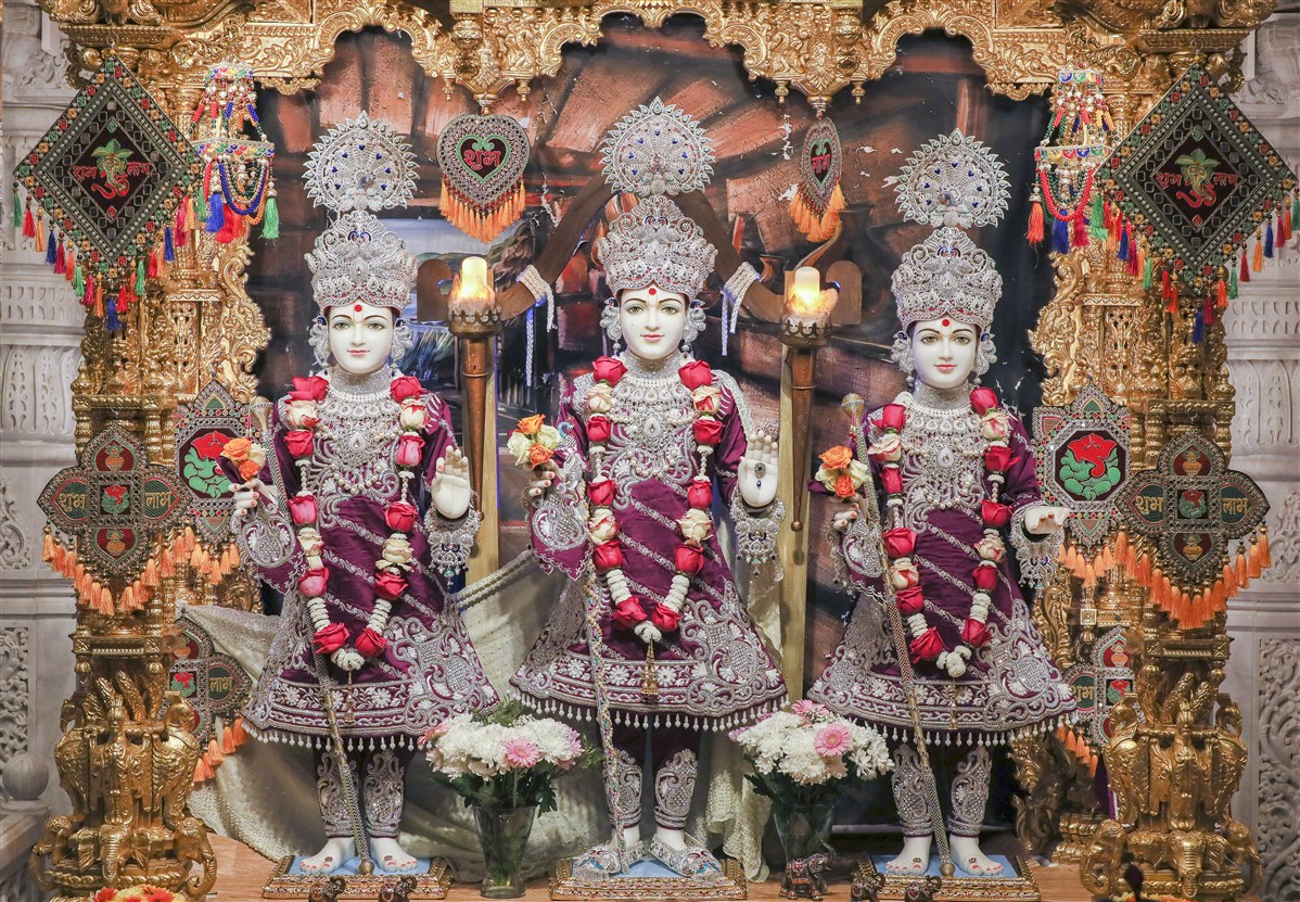 Murti Darshan