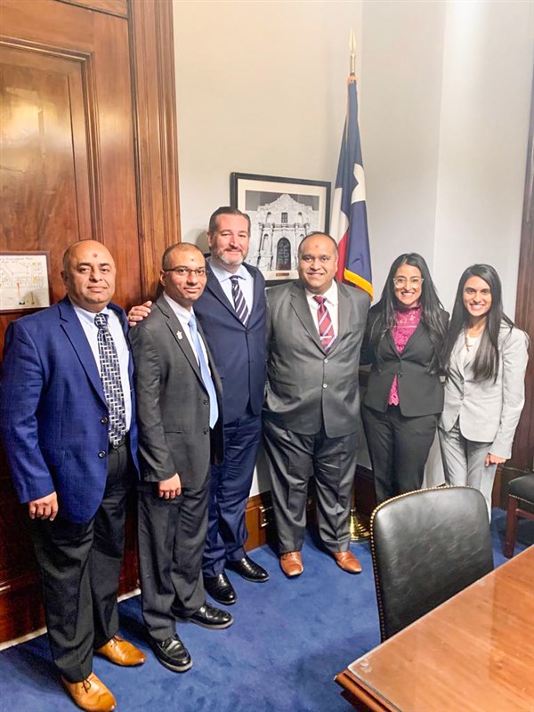 BAPS members meet with Senator Ted Cruz (TX)