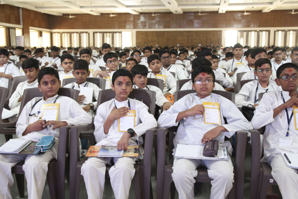 Bal Shibir for Adhiveshan Winners, Sarangpur