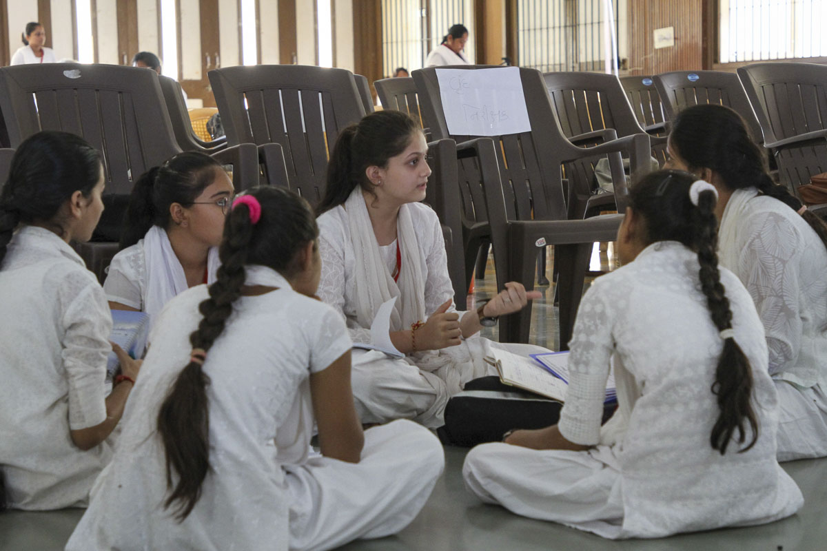 Bal Shibir for Adhiveshan Winners, Sarangpur