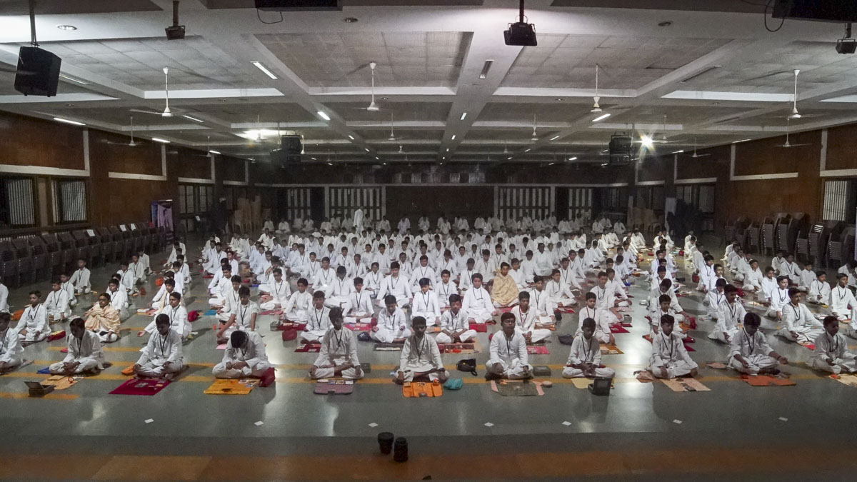 Bal Shibir for Adhiveshan Winners, Sarangpur